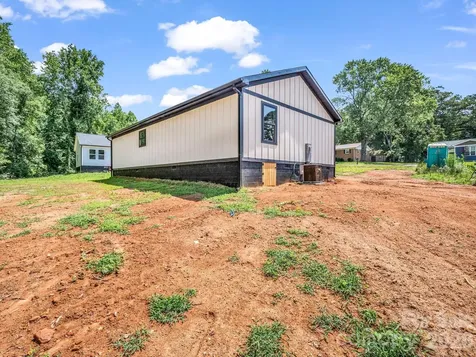 314 Maryland Drive Forest City NC 28043