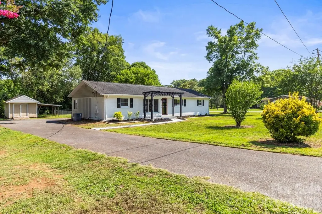 1125 Rembrandt Drive SW Concord NC 28027
