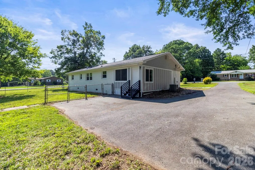 1125 Rembrandt Drive SW Concord NC 28027