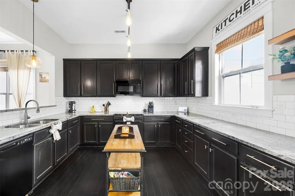 6917 Dunton Street Huntersville NC 28078