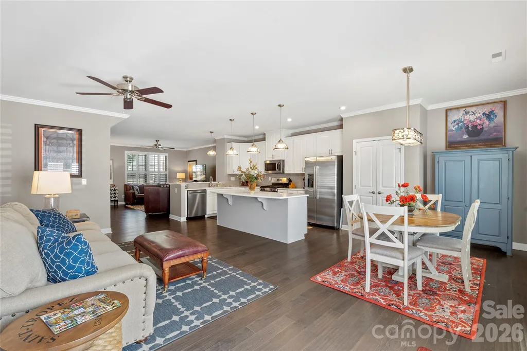 2023 Sage Park Drive Charlotte NC 28217