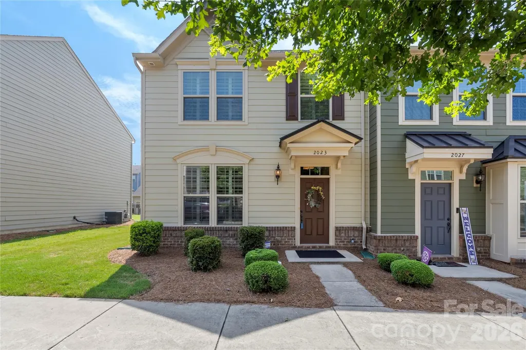 2023 Sage Park Drive Charlotte NC 28217