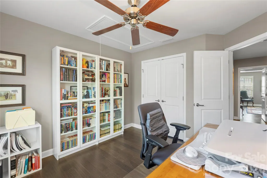 2023 Sage Park Drive Charlotte NC 28217