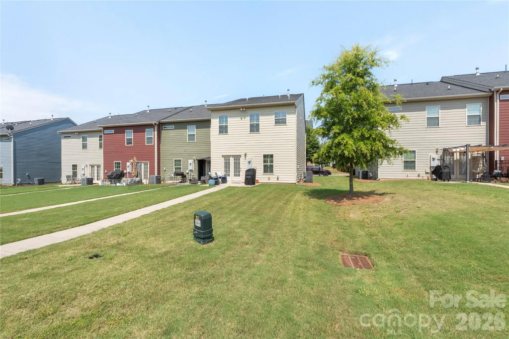 2023 Sage Park Drive Charlotte NC 28217