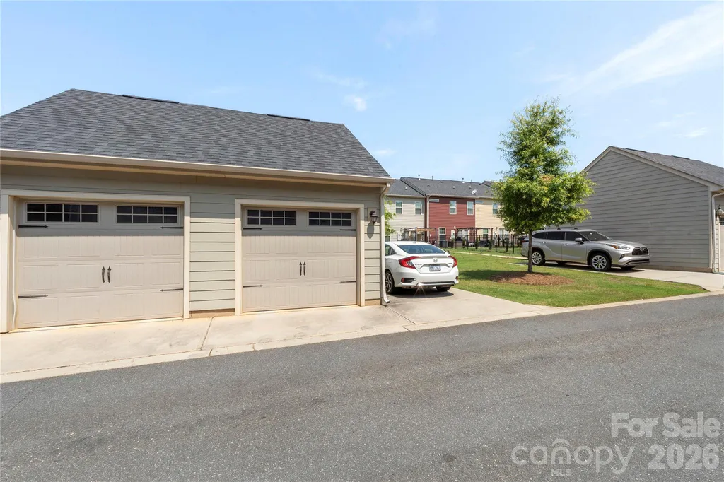 2023 Sage Park Drive Charlotte NC 28217