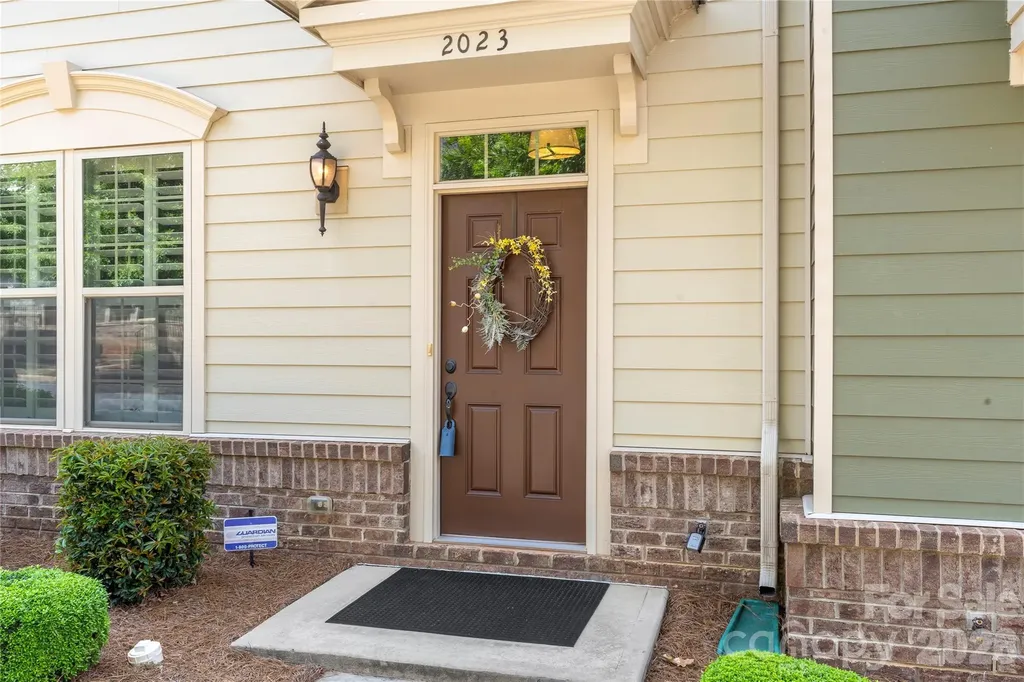 2023 Sage Park Drive Charlotte NC 28217
