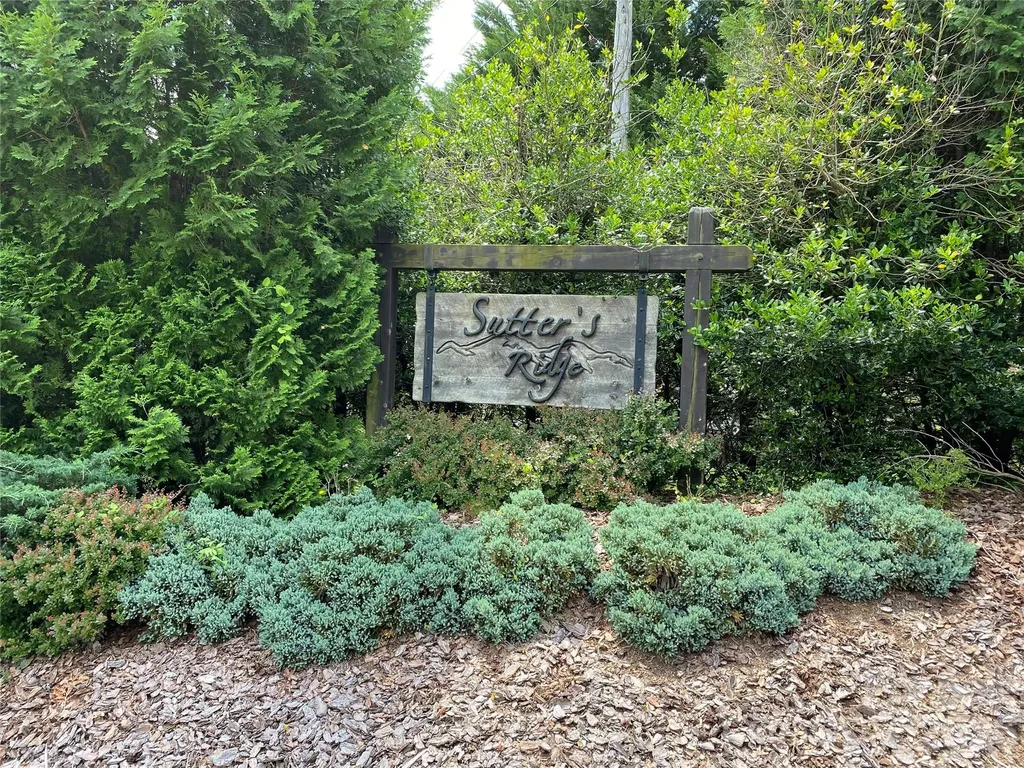 81 Sutters Ridge Road McGrady NC 28649