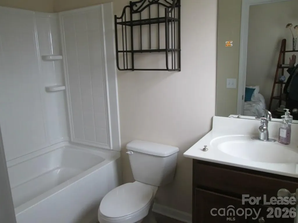 9537 Longstone Lane Charlotte NC 28277