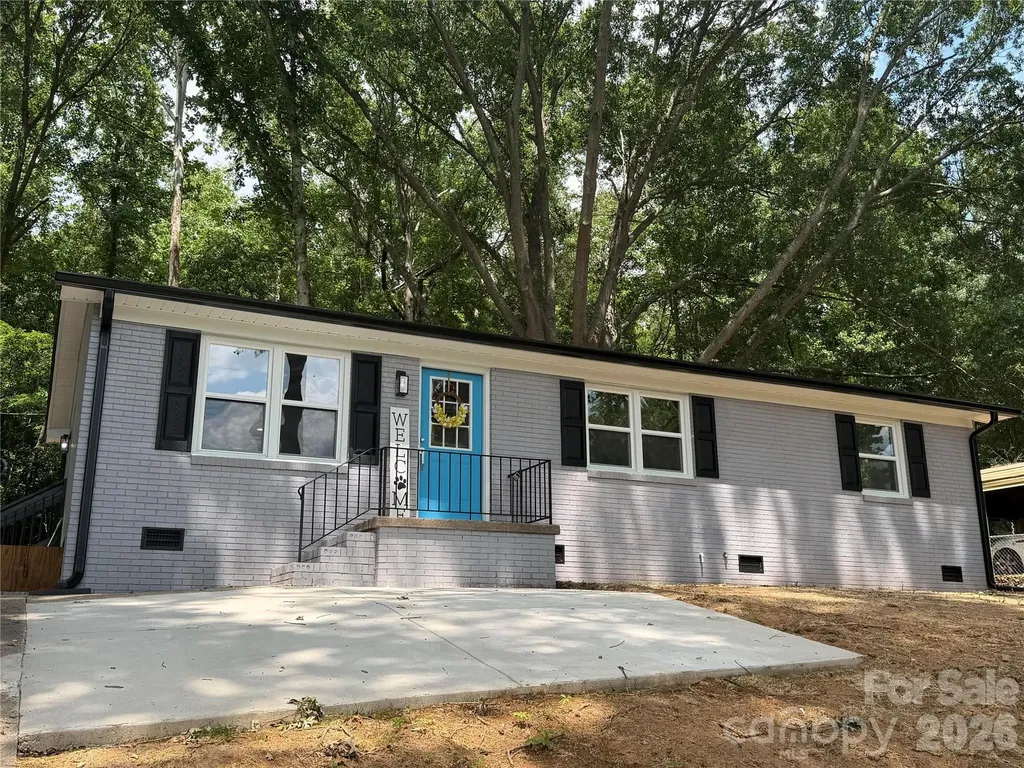 1812 Riveria Drive Shelby NC 28150
