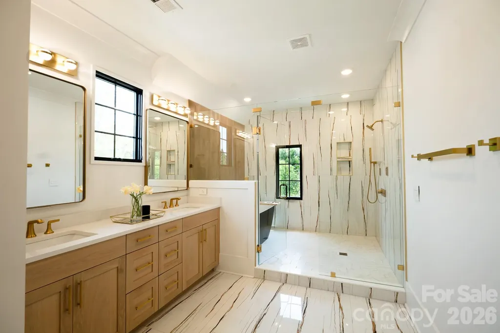 6105 Berryhill Towns Drive Charlotte NC 28270
