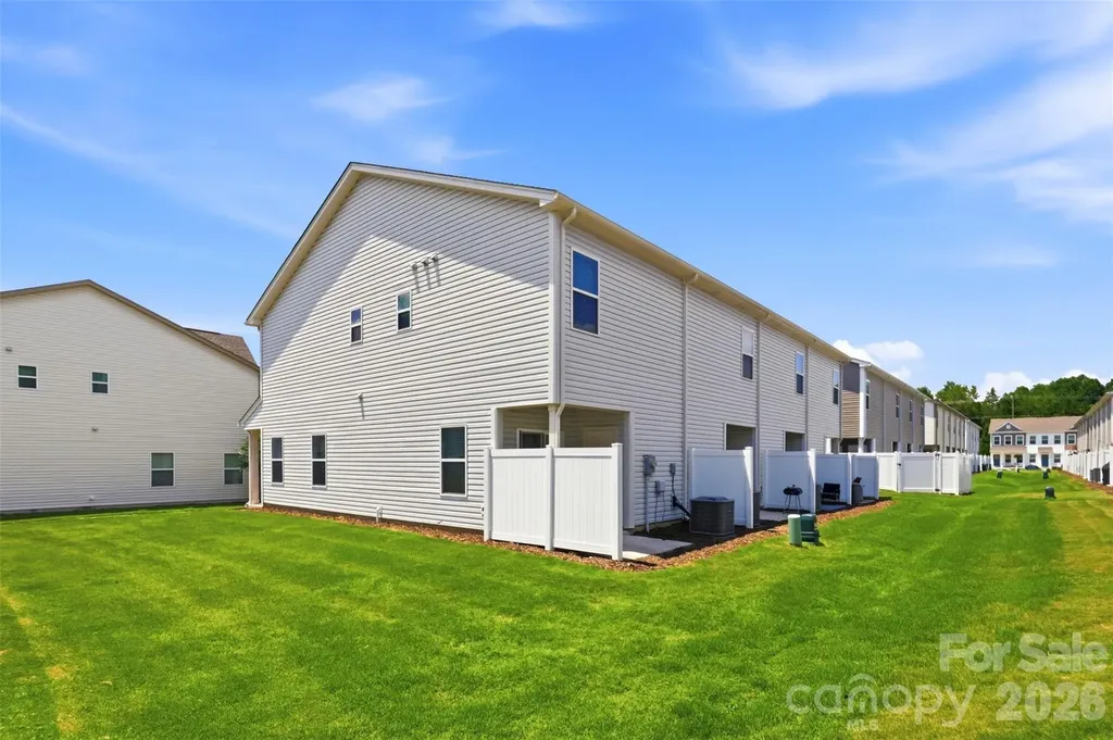 13889 Clayborn Street Midland NC 28107