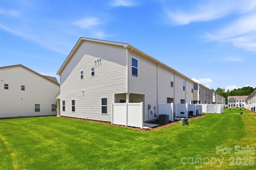 13889 Clayborn Street Midland NC 28107