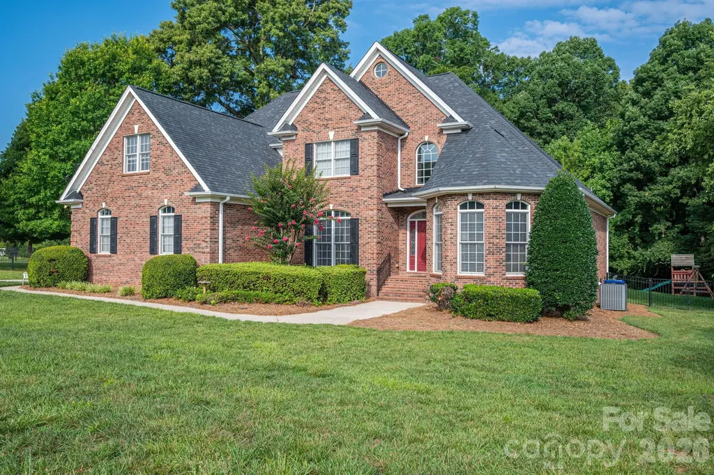 5021 Graystone Estates Drive Belmont NC 28012
