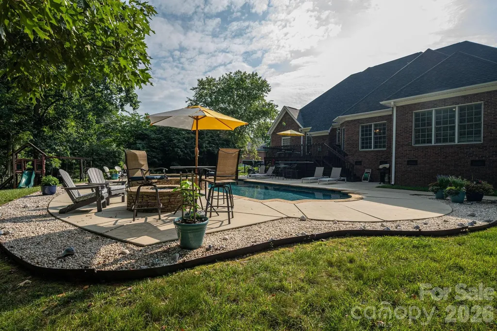 5021 Graystone Estates Drive Belmont NC 28012