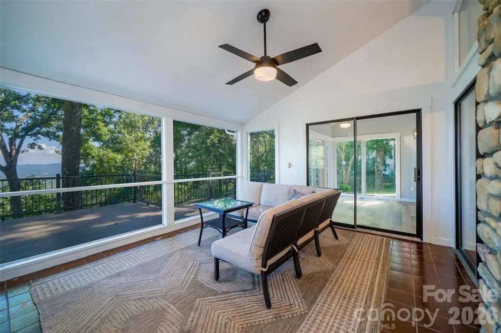 27 Walnut Drive Mills River NC 28759