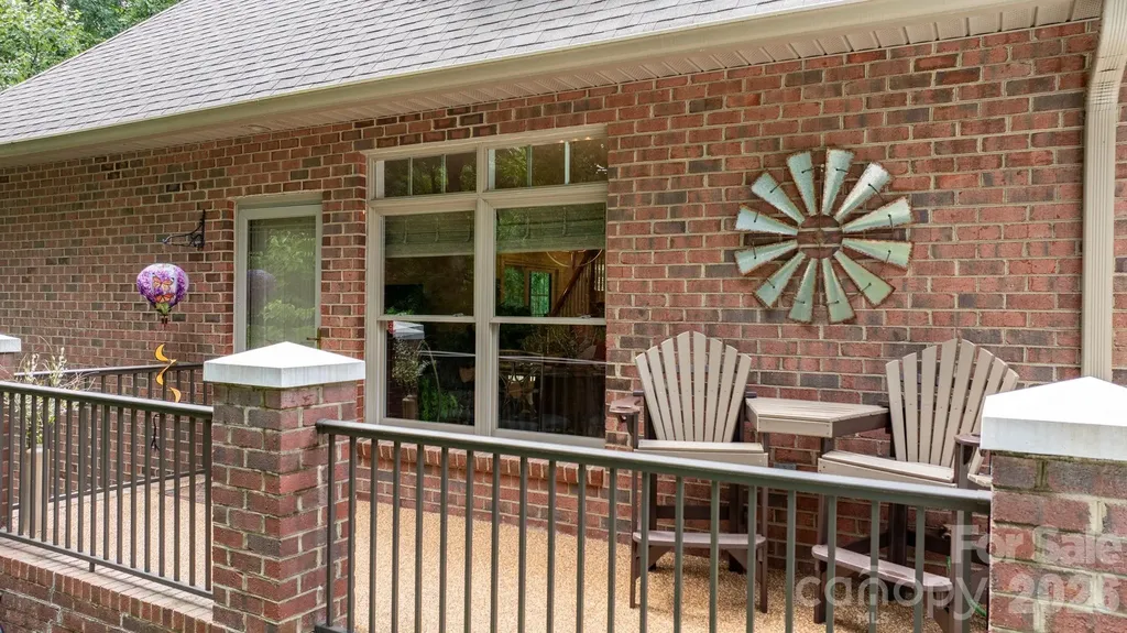 106 Oakland Court NE Valdese NC 28690