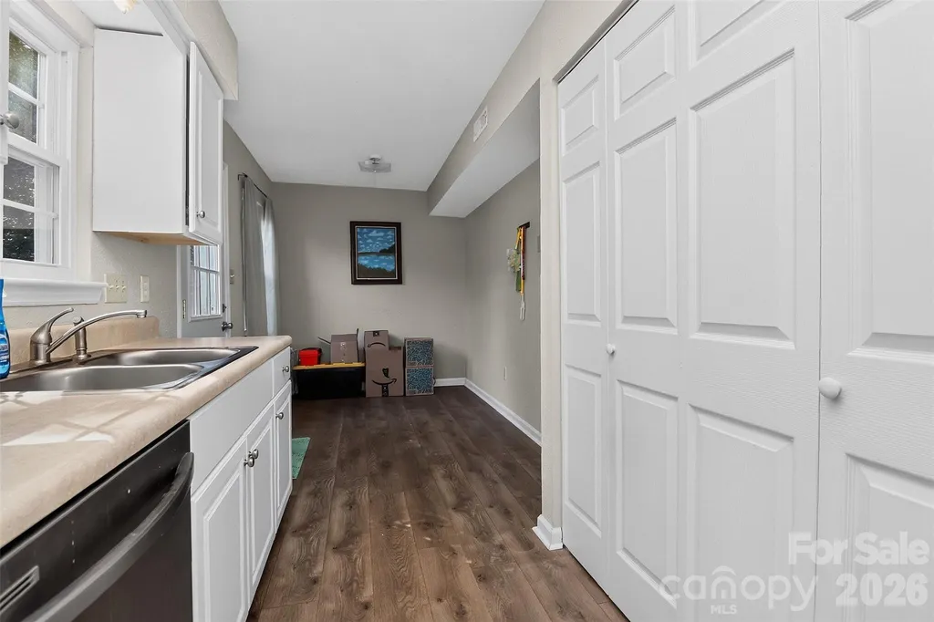 11117 Park Road Charlotte NC 28226