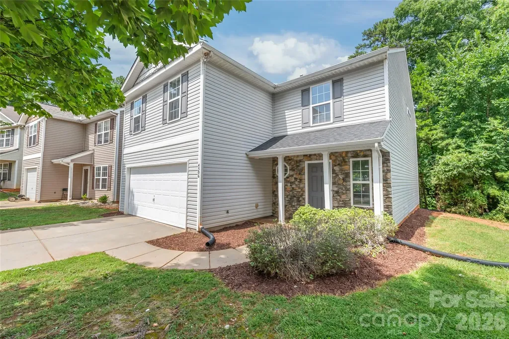 4506 Christenbury Hills Lane Charlotte NC 28269