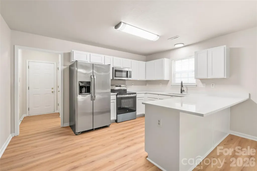 4506 Christenbury Hills Lane Charlotte NC 28269