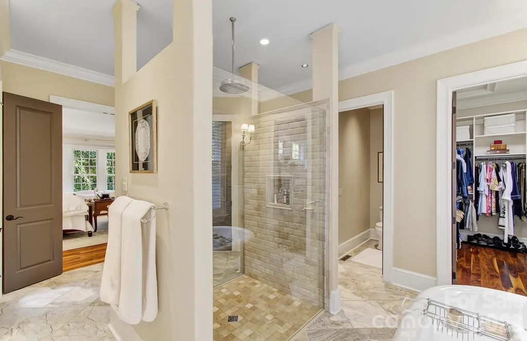 1333 Solomon Circle Hendersonville NC 28739