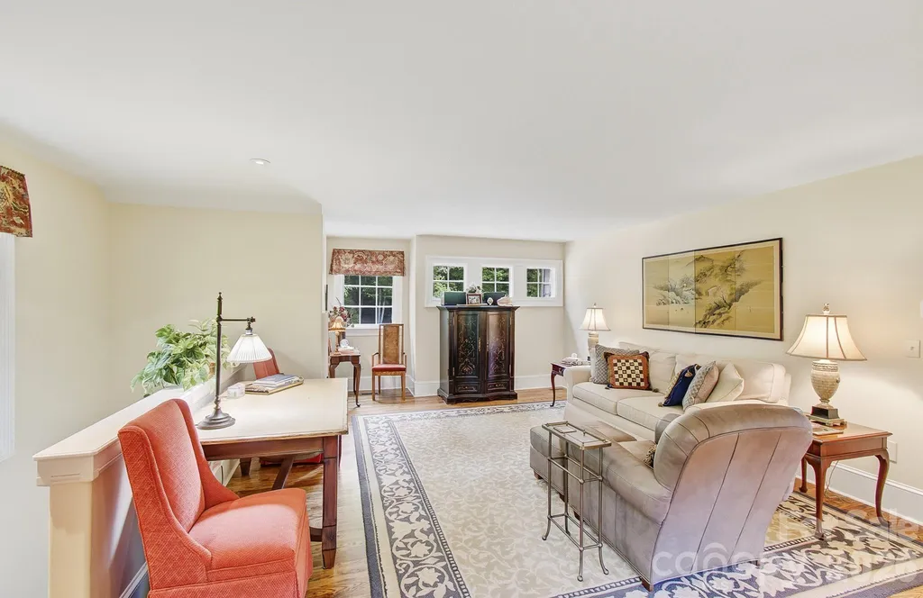 1333 Solomon Circle Hendersonville NC 28739