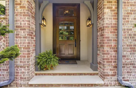 1333 Solomon Circle Hendersonville NC 28739