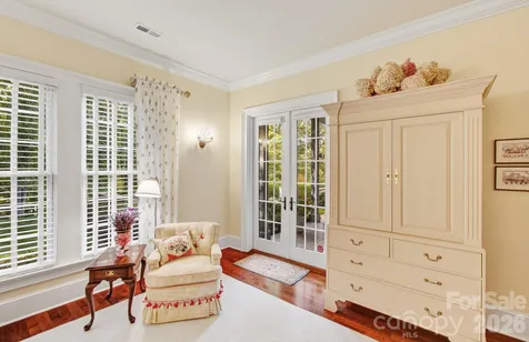 1333 Solomon Circle Hendersonville NC 28739