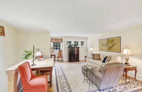 1333 Solomon Circle Hendersonville NC 28739