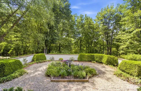 1333 Solomon Circle Hendersonville NC 28739
