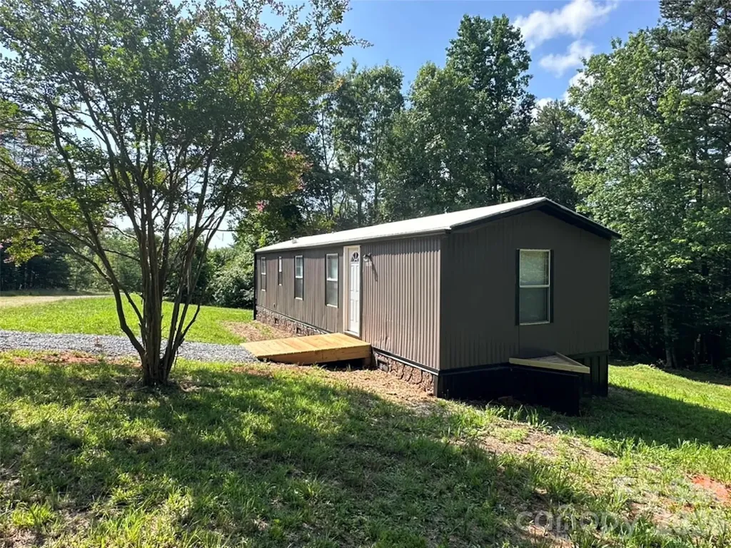 285 Cold Springs Road Mill Spring NC 28756