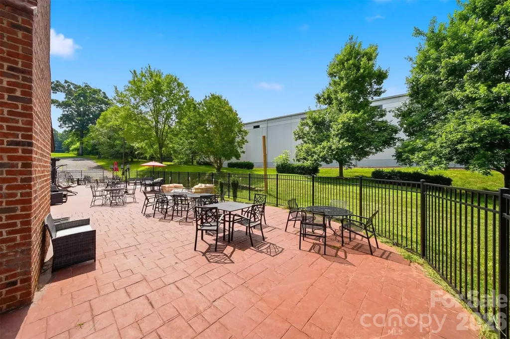 2289 St Pauls Church Road Newton NC 28658