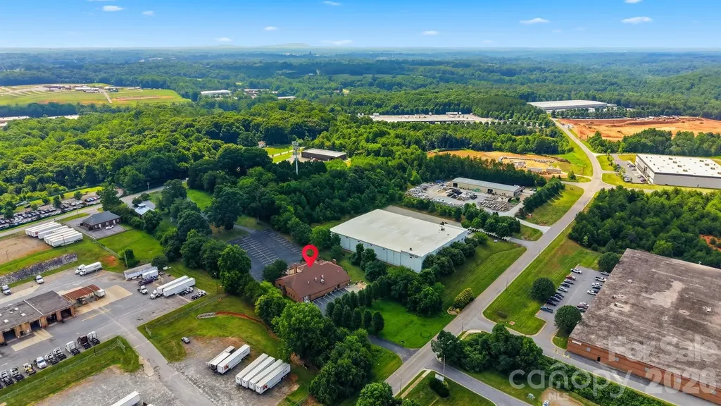 2289 St Pauls Church Road Newton NC 28658