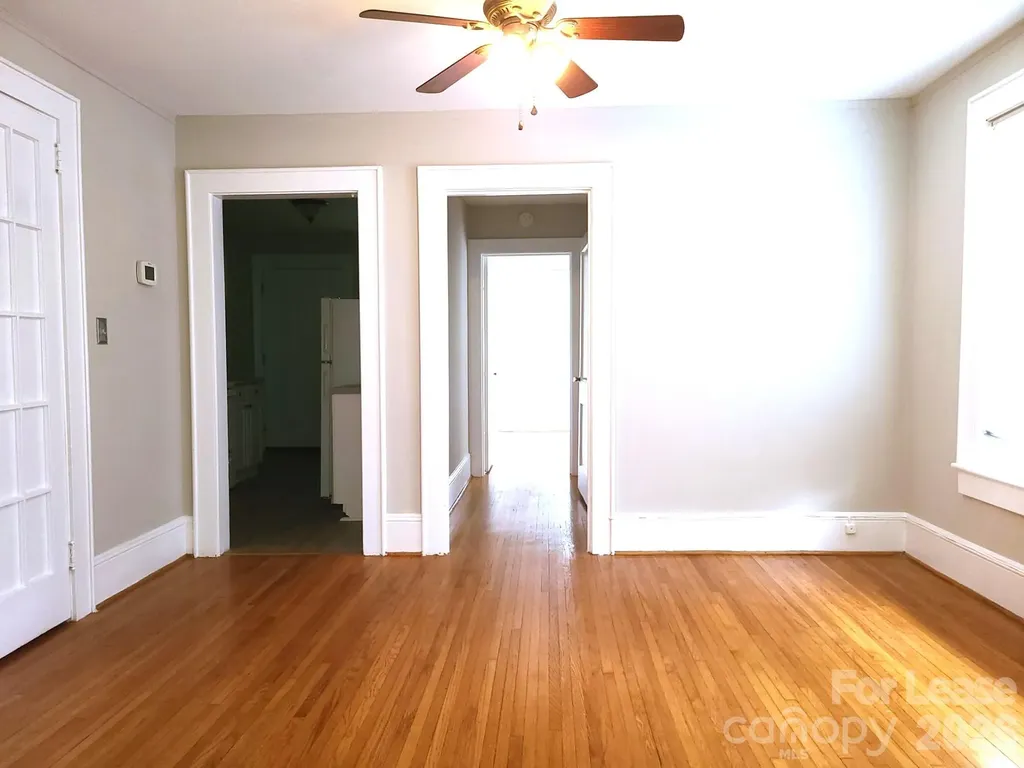 1623 Fountain View Street Charlotte NC 28208