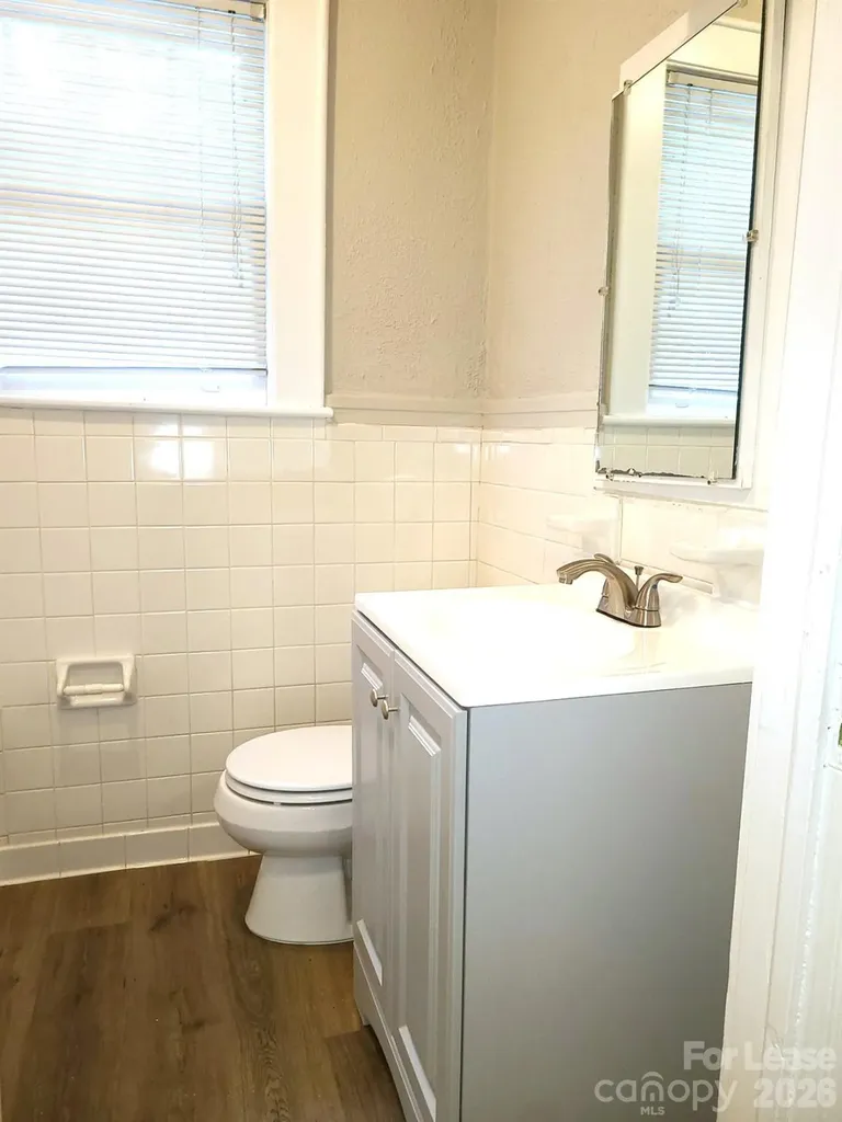 1623 Fountain View Street Charlotte NC 28208