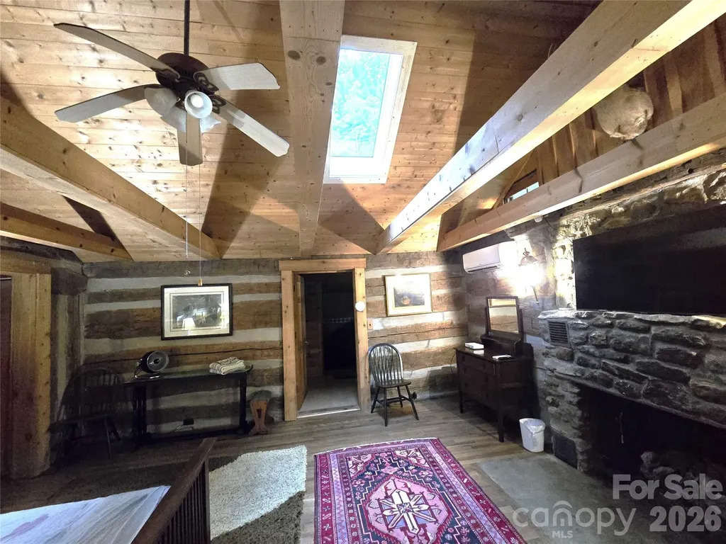 251 Village Lane Mars Hill NC 28754