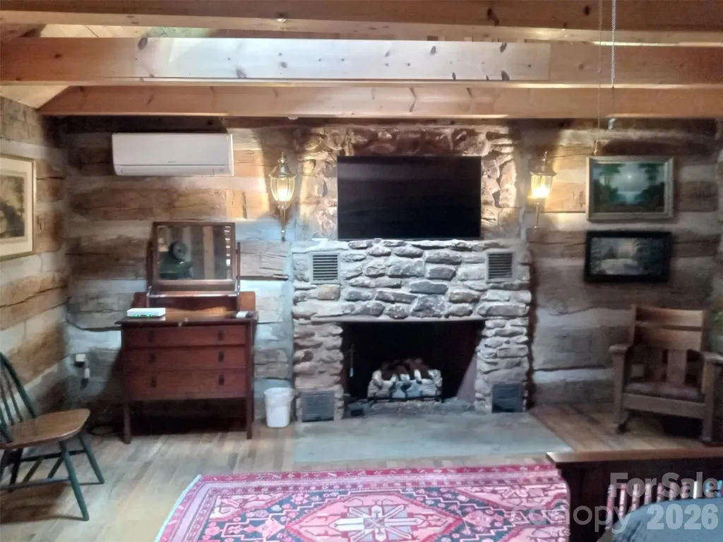 251 Village Lane Mars Hill NC 28754