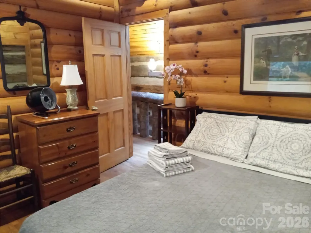 251 Village Lane Mars Hill NC 28754