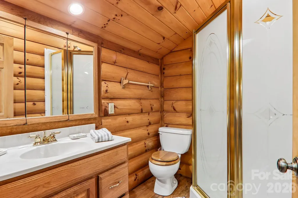 251 Village Lane Mars Hill NC 28754