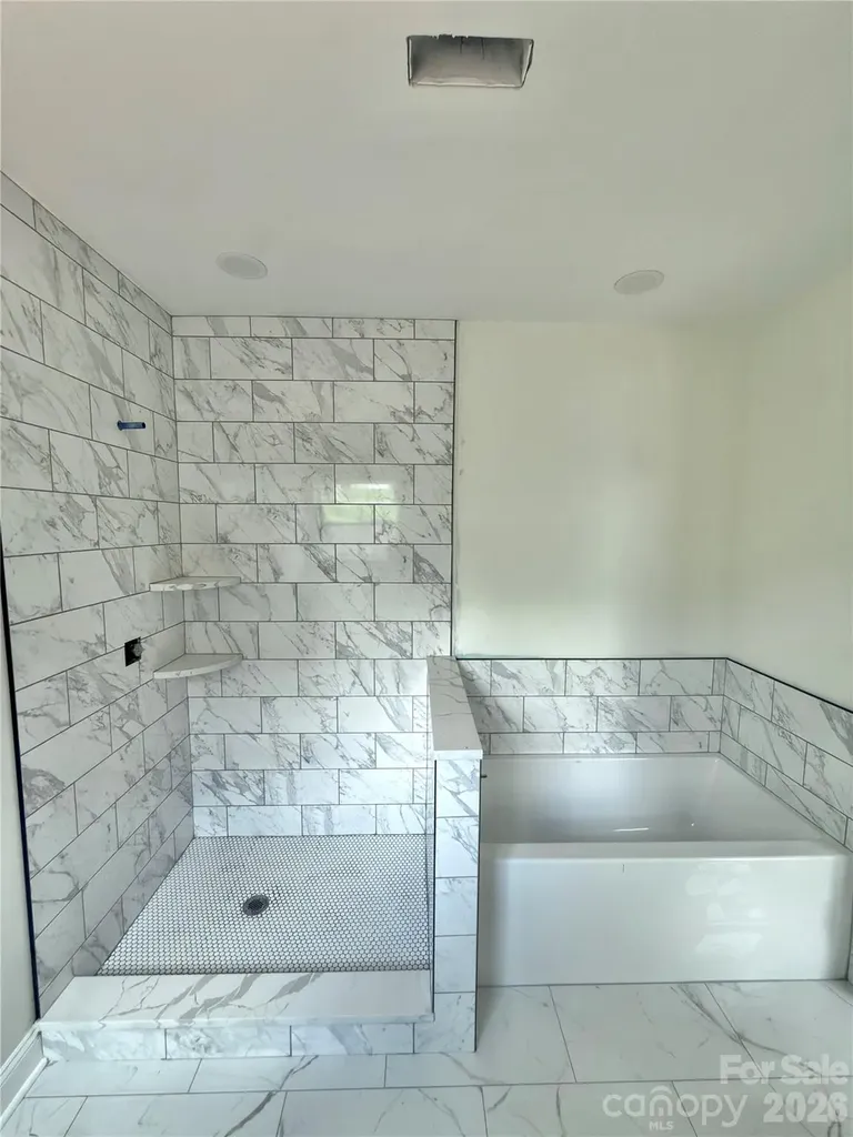 1204 Spring Time Court SW Lenoir NC 28645