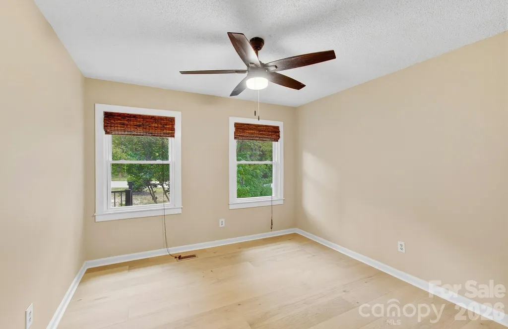 147 Birch Lane Arden NC 28704