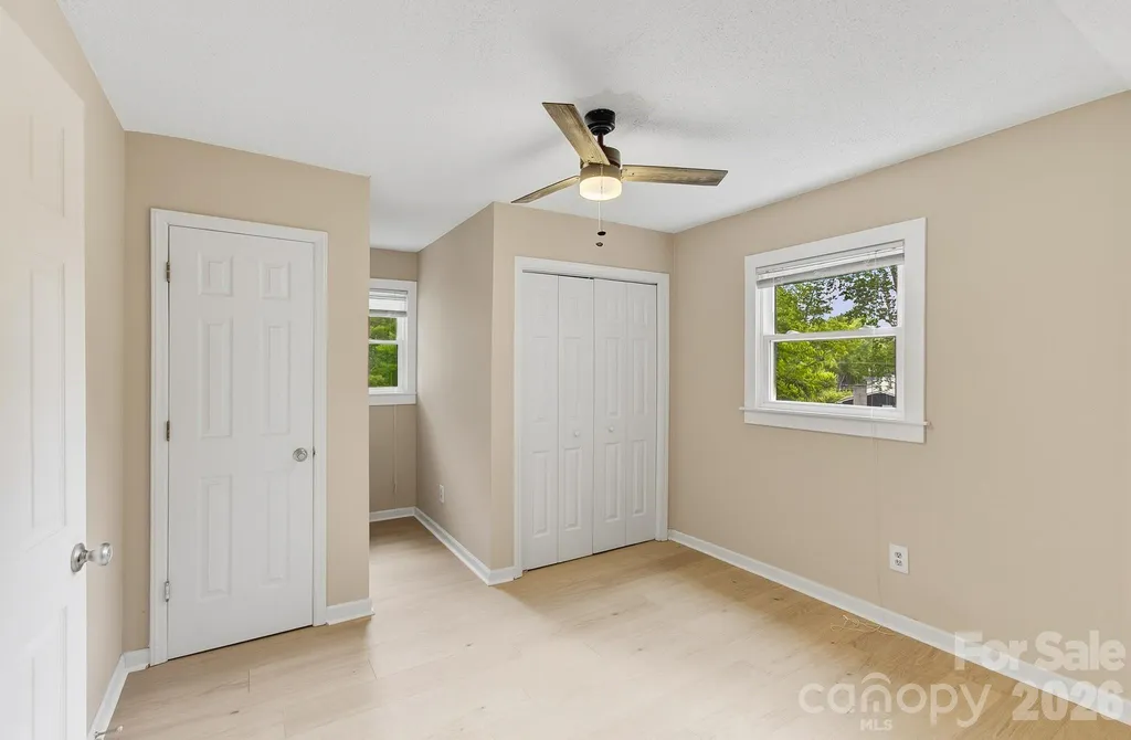 147 Birch Lane Arden NC 28704