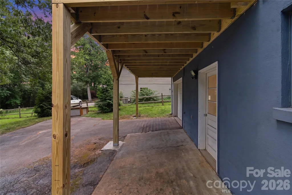 147 Birch Lane Arden NC 28704