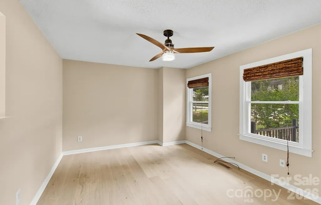 147 Birch Lane Arden NC 28704
