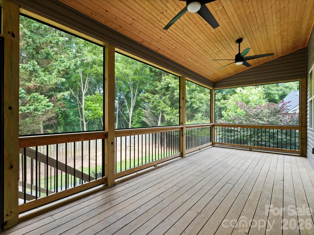 412 Silo Drive Asheville NC 28806