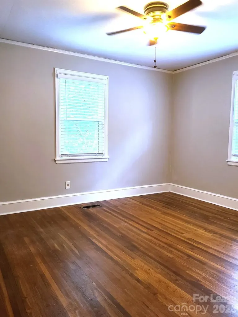 4229 Hiddenbrook Drive Charlotte NC 28205