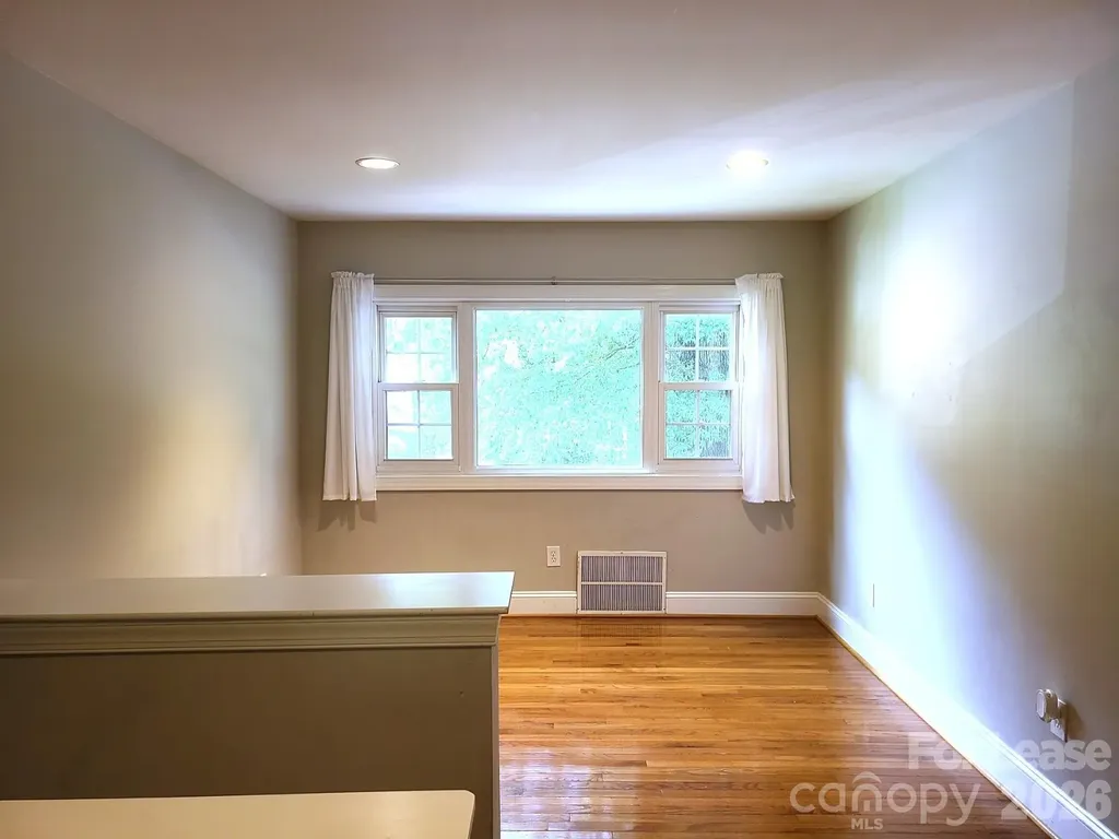4229 Hiddenbrook Drive Charlotte NC 28205