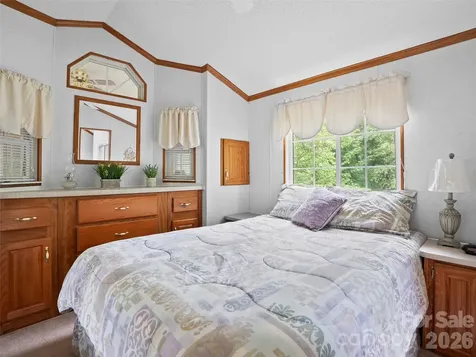 43 Pike Point Waynesville NC 28785