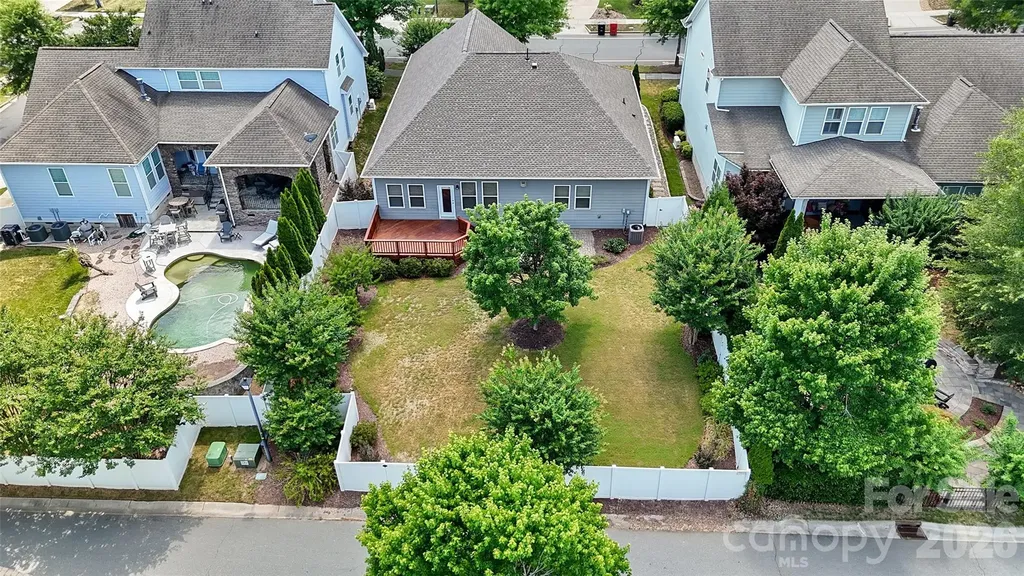 11633 Bradford Park Drive Davidson NC 28036