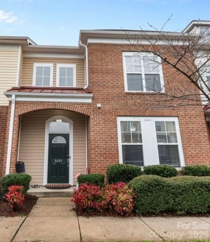 8409 Scotney Bluff Avenue Charlotte NC 28273