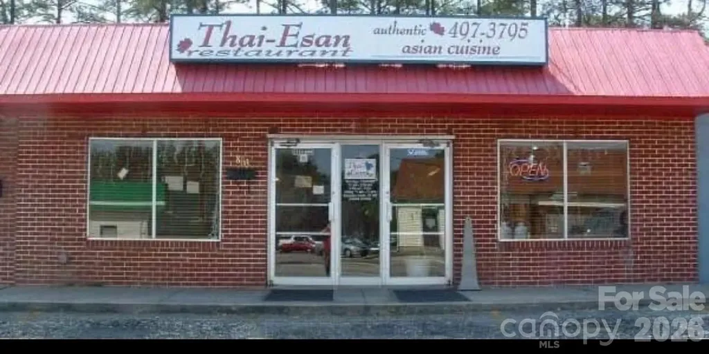 803 N Main Street Spring Lake NC 28390